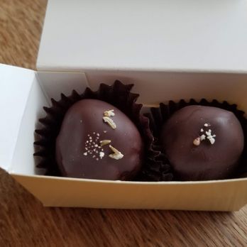 Bisou Chocolate - Orange Cardamom Truffle - Chocolatiers & Shops Near Me - Berkeley , California
