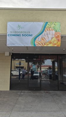 SJ Eggrolls by null