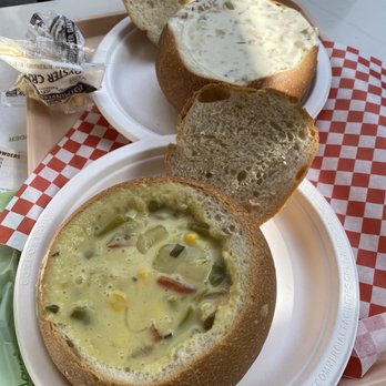Pike Place Chowder - New England Clam Chowder Lime & Coconut Chowder - Seafood Near Me - Seattle, Washington