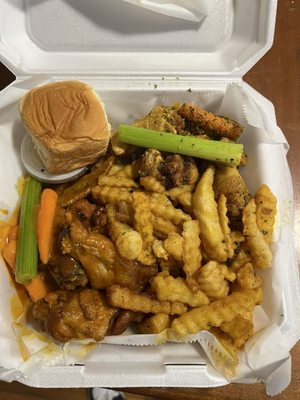 Ching's Hot Wings by null