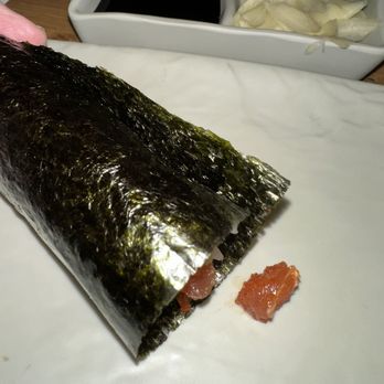 Nama Nama - Spicy tuna hand roll - weird spice in it - Sushi Bars Near Me - Las Vegas, Nevada