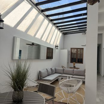 Navona Studios - 3rd floor common area - Guest Houses Near Me - San Juan, Puerto Rico Navona Studios - 3rd floor common area - Guest Houses Near Me - San Juan, Puerto Rico