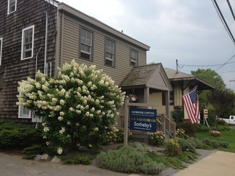 SOTHEBY’S INTERNATIONAL REALTY SAG HARBOR BROKERAGE 7 Spring St, Sag Harbor, New York Real