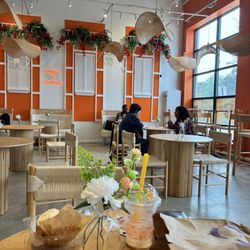 Caribbrew - Cute interior.