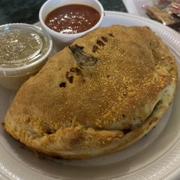 Supreme calzone Supreme calzone