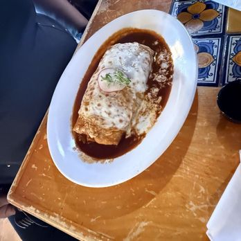 Xecora - Los Angeles - Wet chicken burrito. - Mexican Near Me - Los Angeles, California Xecora - Los Angeles - Wet chicken burrito. - Mexican Near Me - Los Angeles, California
