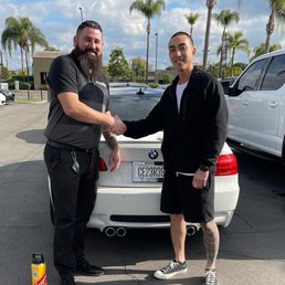 Big bearded dude Devin here with a proper send off handshake