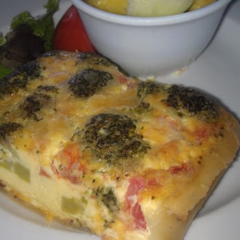 Famous Toastery - Broccoli, tomato, and bacon quiche - just okay. - Breakfast & Brunch Near Me - Tega Cay, South Carolina