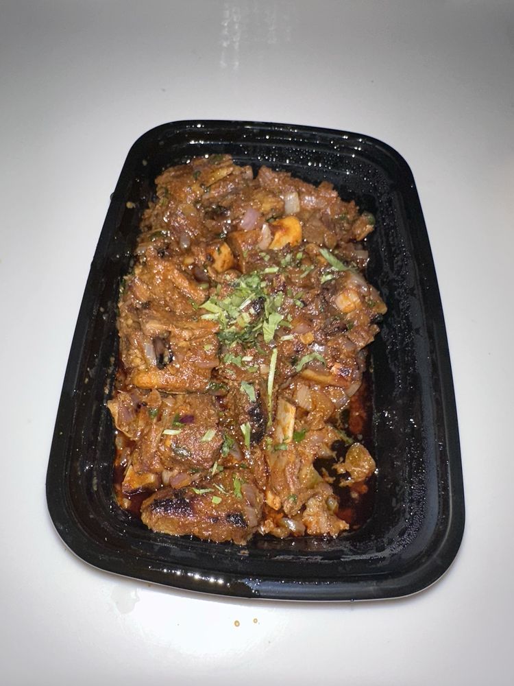 Aroma Indian Grill & Bar Logo