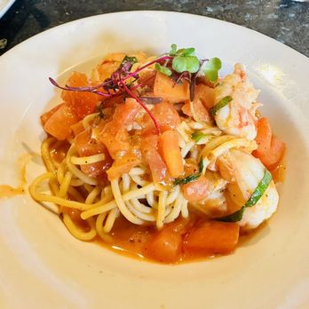 Cicciotti's - Spaghetti al Pomodoro Fresco - Italian Near Me - Carlsbad, California