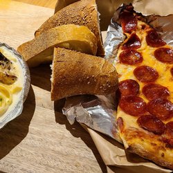 Italian Connection Pizza
