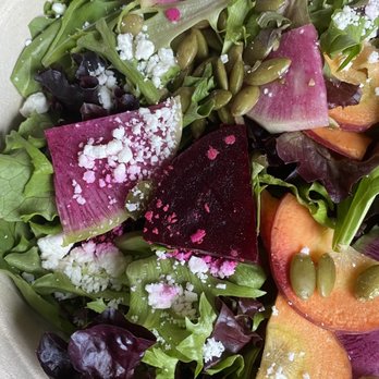 Underground Pizza - Harvest salad - Pizza Near Me - Baltimore, Maryland