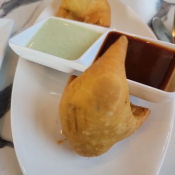 Red Chillez Indian - Delicious samosas - Indian Near Me - Ankeny, Iowa Red Chillez Indian - Delicious samosas - Indian Near Me - Ankeny, Iowa