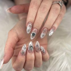 The 90's Nail Bar - Gelx Fullset by Vince 
Chrome Heart Design