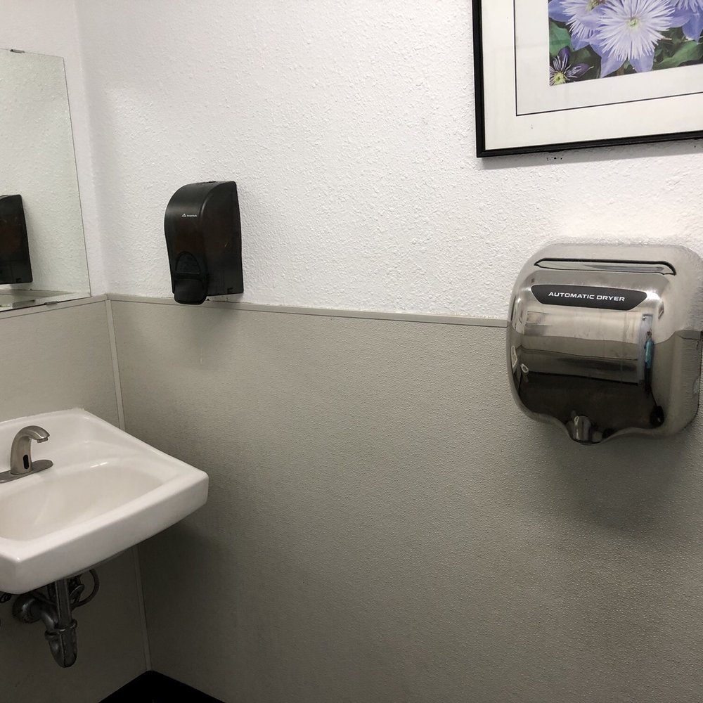WashFoundry - Santa Clara - Laundromat Near Me - Santa Clara, California WashFoundry - Santa Clara - Laundromat Near Me - Santa Clara, California