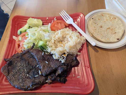 Pupuseria El Comalito by null