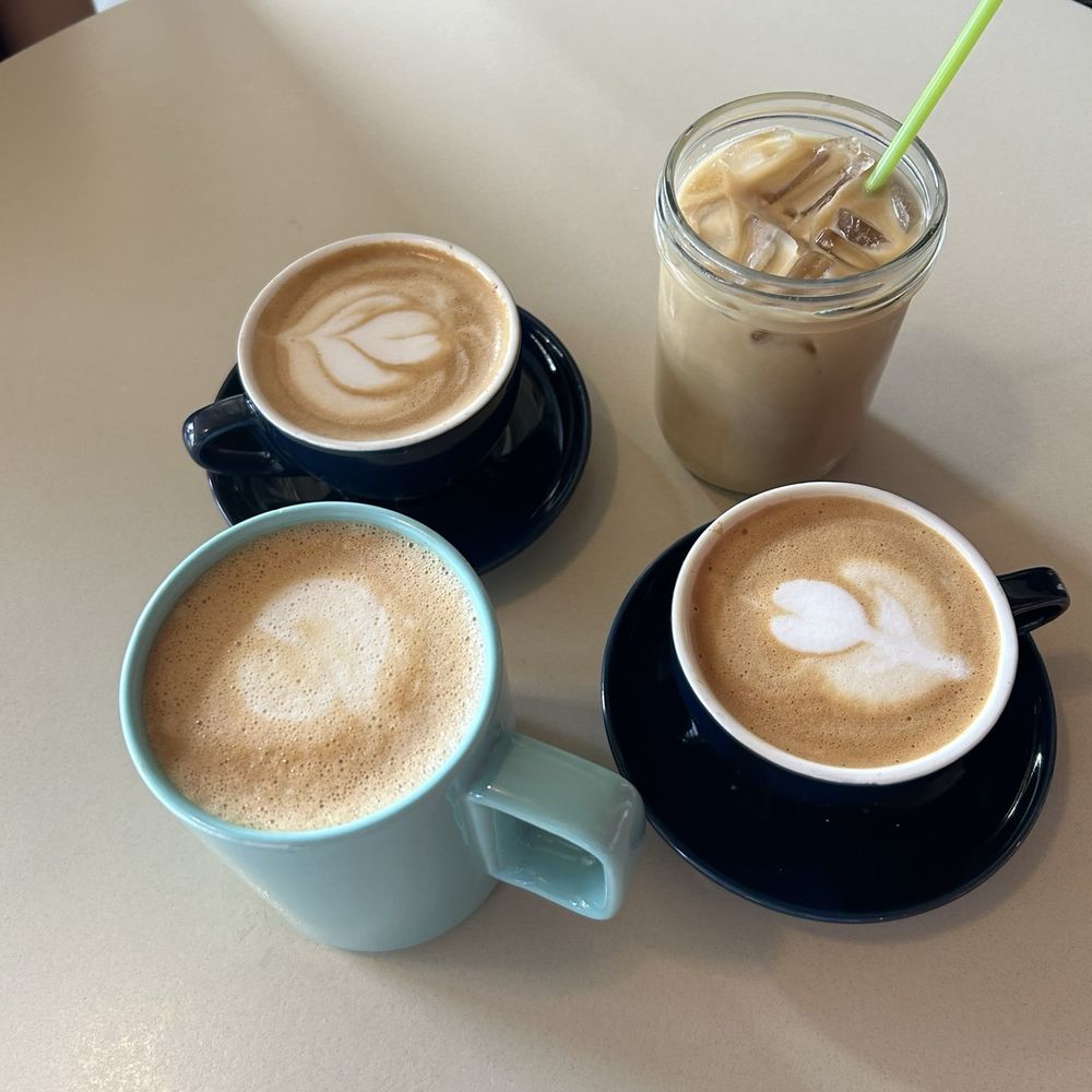 Lockwood Cafe - 2 cortados & 1 latte & 1 iced latte - Cafes Near Me - Ames, Iowa