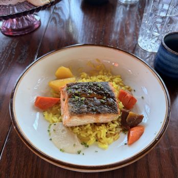 Chinese Tea House - Salmon entree. Skin was actually crispy, but the carrots were quite hard and the turmeric rice lacked seasoning and flavor - Tea Rooms Near Me - Newport, Rhode Island
