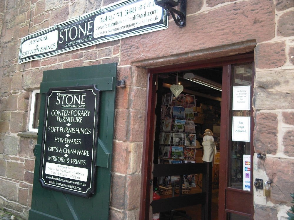 THE STONE Brimstage Rd, Heswall, Merseyside, United Kingdom Women's