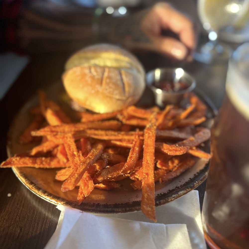 Fireside Lounge - double smash burger + sweet potato fries - Wine Bars Near Me - Woodinville, Washington