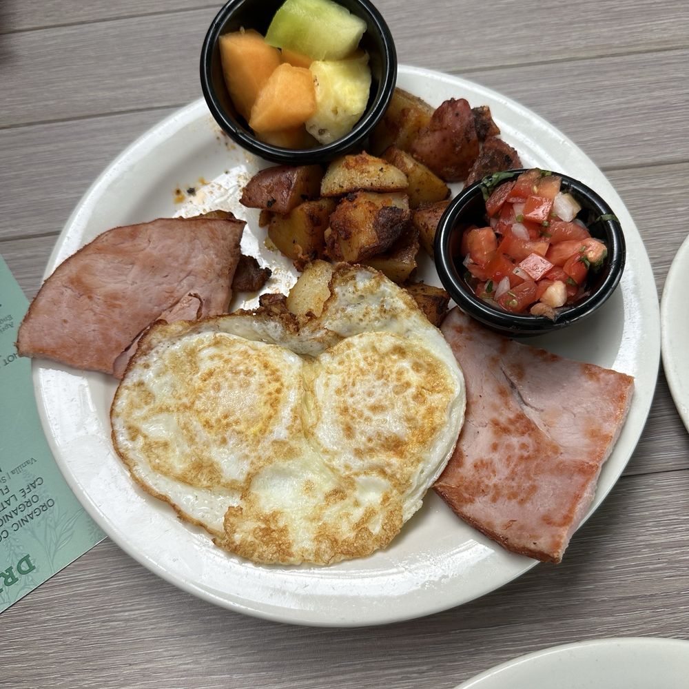 Wildflower Cafe - Ham and Eggs - Breakfast & Brunch Near Me - Redondo Beach, California Wildflower Cafe - Ham and Eggs - Breakfast & Brunch Near Me - Redondo Beach, California