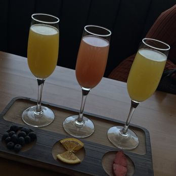 Sunny Hyde Up - Shumosa Flight - Breakfast & Brunch Near Me - Visalia, California Sunny Hyde Up - Shumosa Flight - Breakfast & Brunch Near Me - Visalia, California
