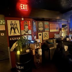 Relish Gastropub and Bar - Inside