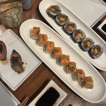 Elephant Sushi - Ya Man Roll (middle) - Sushi Bars Near Me - San Francisco, California Elephant Sushi - Ya Man Roll (middle) - Sushi Bars Near Me - San Francisco, California