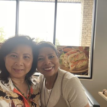 Ladna 88 - My friend and I just love meeting up together to get delicious meal every time. - Thai Near Me - Murfreesboro, Tennessee Ladna 88 - My friend and I just love meeting up together to get delicious meal every time. - Thai Near Me - Murfreesboro, Tennessee