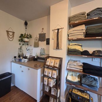 Astraea Coffee - Coffee & Tea Near Me - Virginia Beach, Virginia