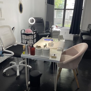 Rebels and Dolls - Salon - Nail Salons Near Me - Atlanta, Georgia Rebels and Dolls - Salon - Nail Salons Near Me - Atlanta, Georgia