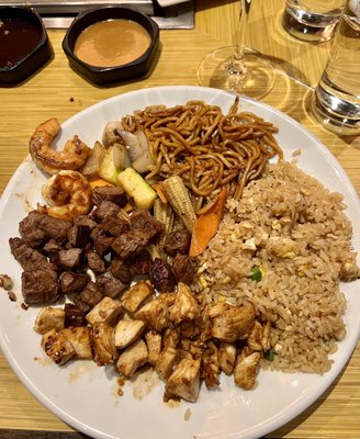 OOKA Restaurant Bar . Sushi .Hibachi by null