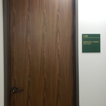 Emmanuel Torres - Office entrance - Accountants Near Me - Houston, Texas Emmanuel Torres - Office entrance - Accountants Near Me - Houston, Texas