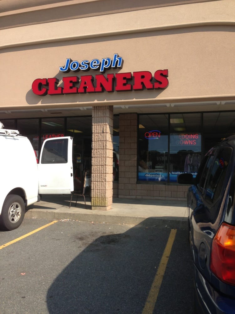 JOSEPH CLEANERS Updated August 2024 49 Oak St Ext, Brockton