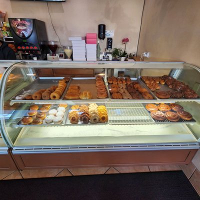 Donut King by null