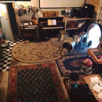 Gravesend Recordings - big live room! - Recording & Rehearsal Studios Near Me - New York, New York Gravesend Recordings - big live room! - Recording & Rehearsal Studios Near Me - New York, New York