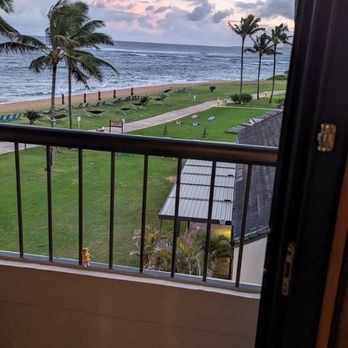 Sheraton Kauai Coconut Beach Resort - Hotels Near Me - Kapaa, Hawaii