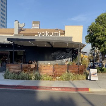 Yakumi - Front Outside (looking at Patio) - Sushi Bars Near Me - Burbank, California