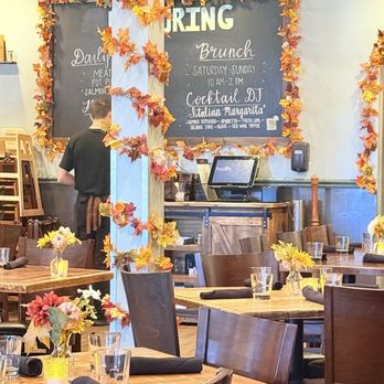 CraftWay Kitchen - Plano - Inside - New American Near Me - Plano, Texas
