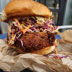 Frontside Cafe - Fried chicken sandwich