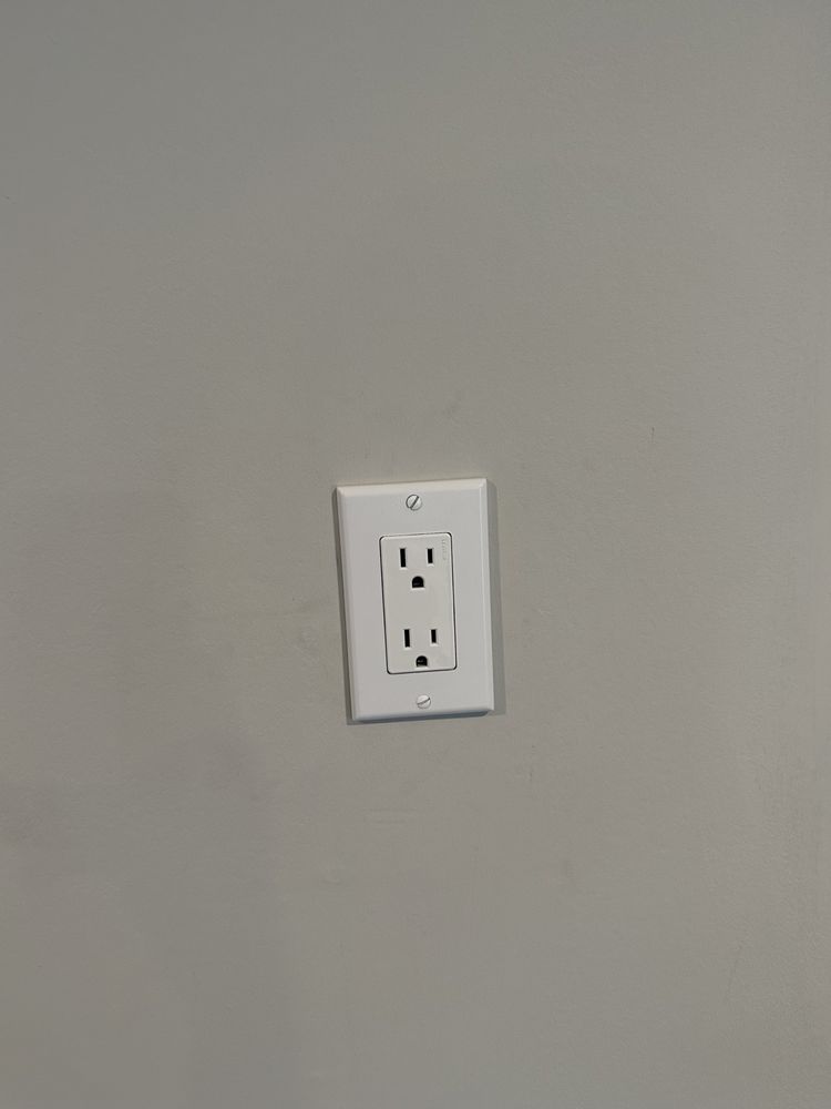 Slide of Handy Anthoney