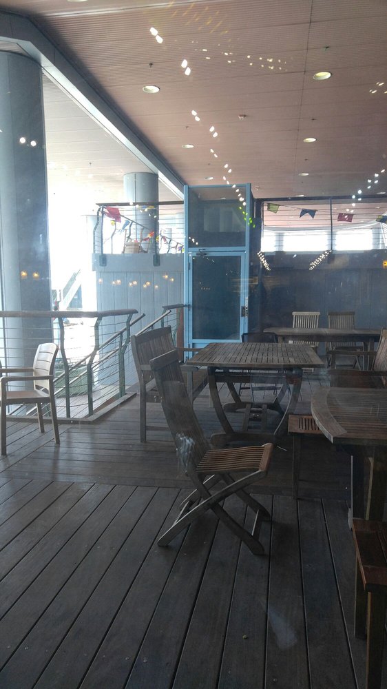 Dockside Cafe
