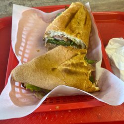 Tropifruit 100% Natural Juice Bar - Tuna torta
