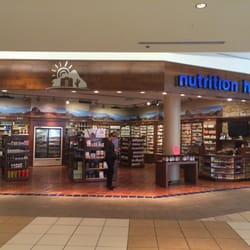 Nutrition House - Nutrition House Louheed Town Centre