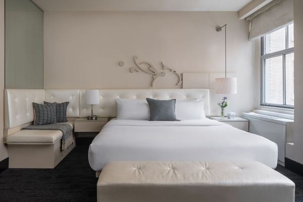 THE MIDLAND HOTEL, Chicago, a Tribute Portfolio Hotel by null