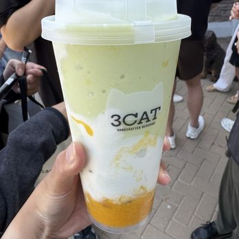 3CAT Handcrafted Beverage - Avomango Sweet Dew - Juice Bars & Smoothies Near Me - Tustin, California