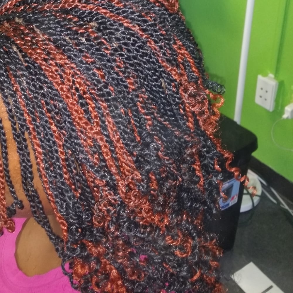 ALECIA SIMS AFRICAN HAIR BRAIDING 14 Photos Hair Stylists 9000 N