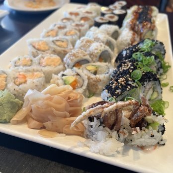Muramoto Hilldale - Ala carte sushi - Sushi Bars Near Me - Madison, Wisconsin