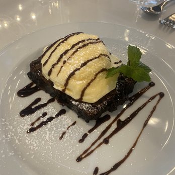 Porta’Vino - Brownie with ice cream - Pizza Near Me - Houston, Texas Porta’Vino - Brownie with ice cream - Pizza Near Me - Houston, Texas