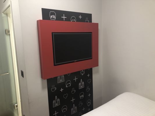 Tune Hotel Liverpool by null